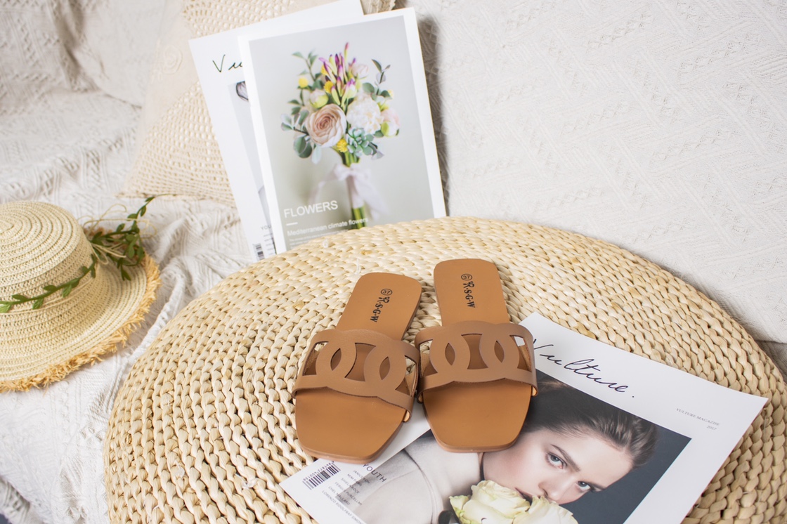 "Human-shark Dance" double-loop hollowed-out flat comfortable and breathable women's shoes Specification image