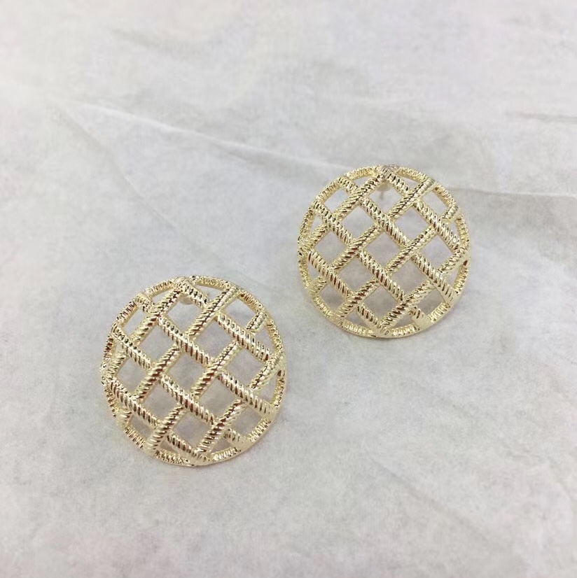 新款2020新款耳钉女简单时尚大方气质耳环