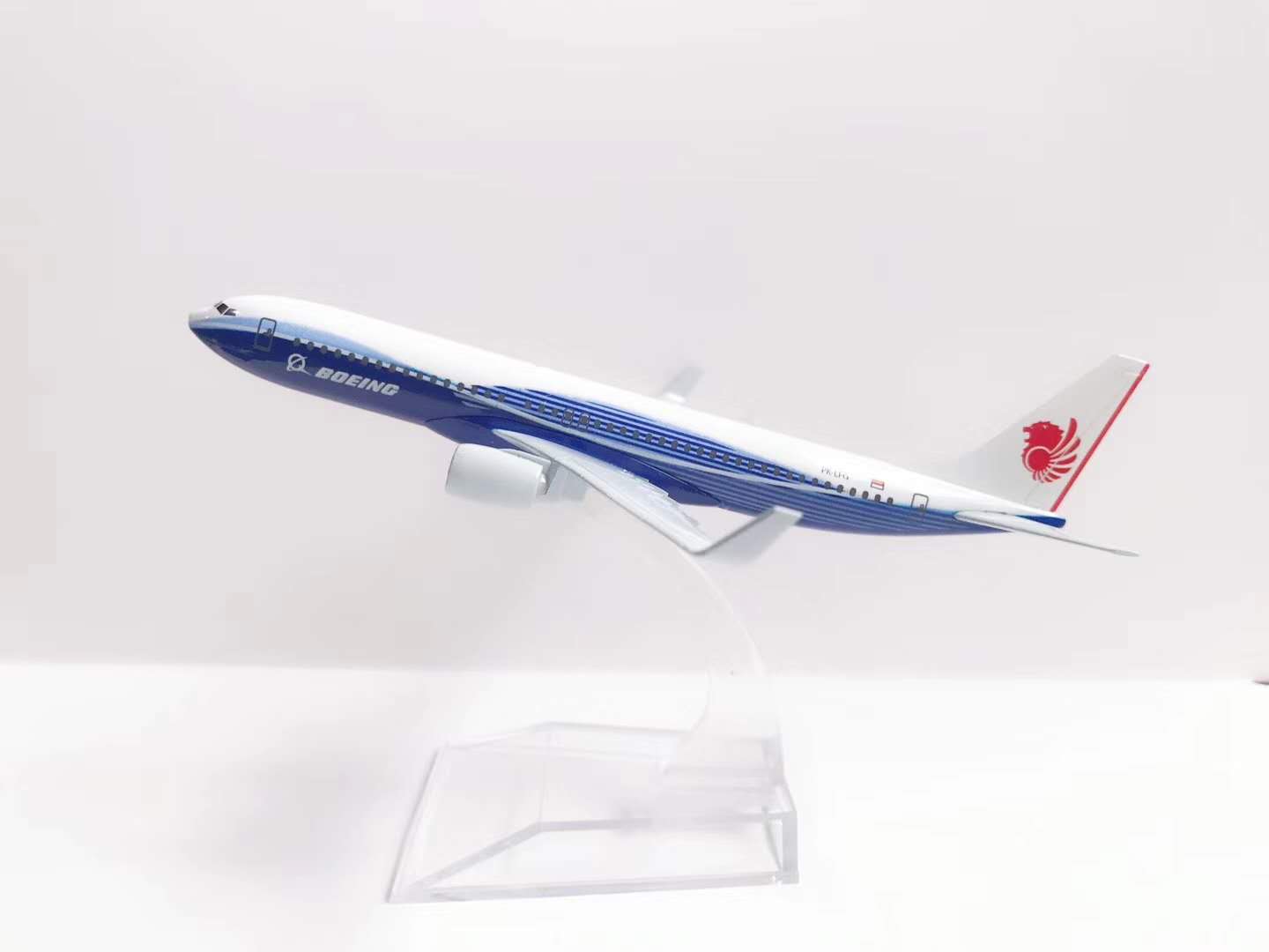 Metal aircraft model (Indonesian Lion (Blue) Aviation B737-800) alloy aircraft model