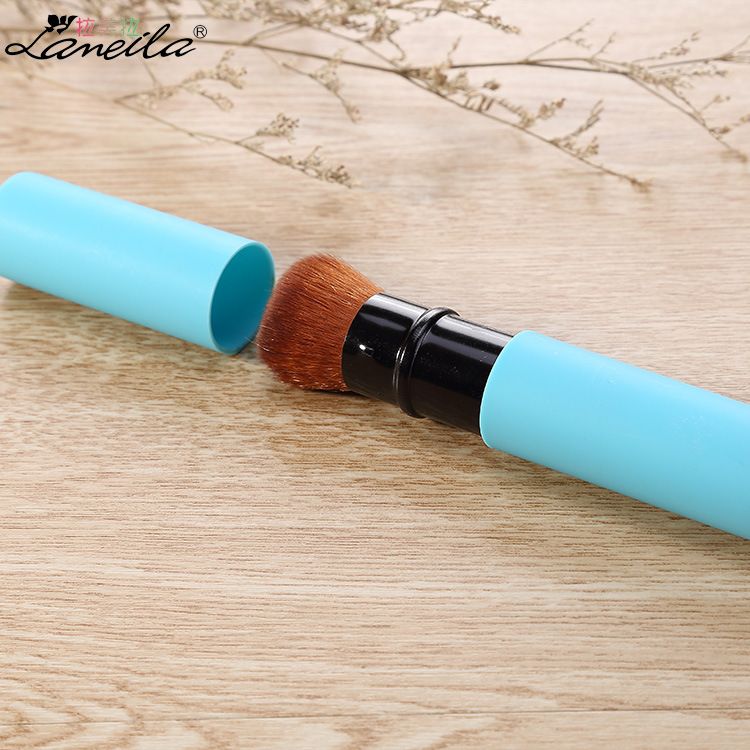 Retractable loose brush, portable single makeup brush, honey brush, beauty and makeup tool Specification image