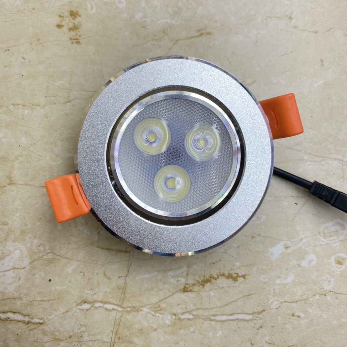 Silver ceiling light bulbs, bulb bulbs, bulb bulbs