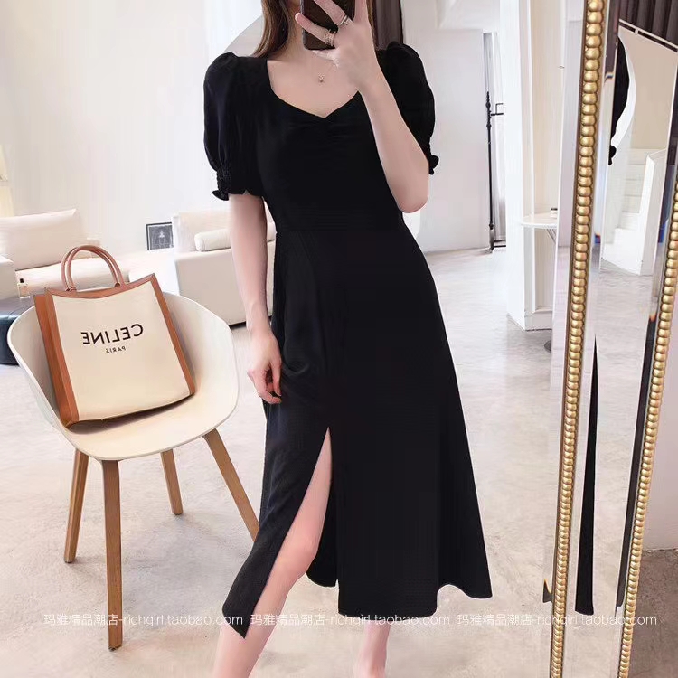 Long black dress