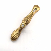 Clove handle 4