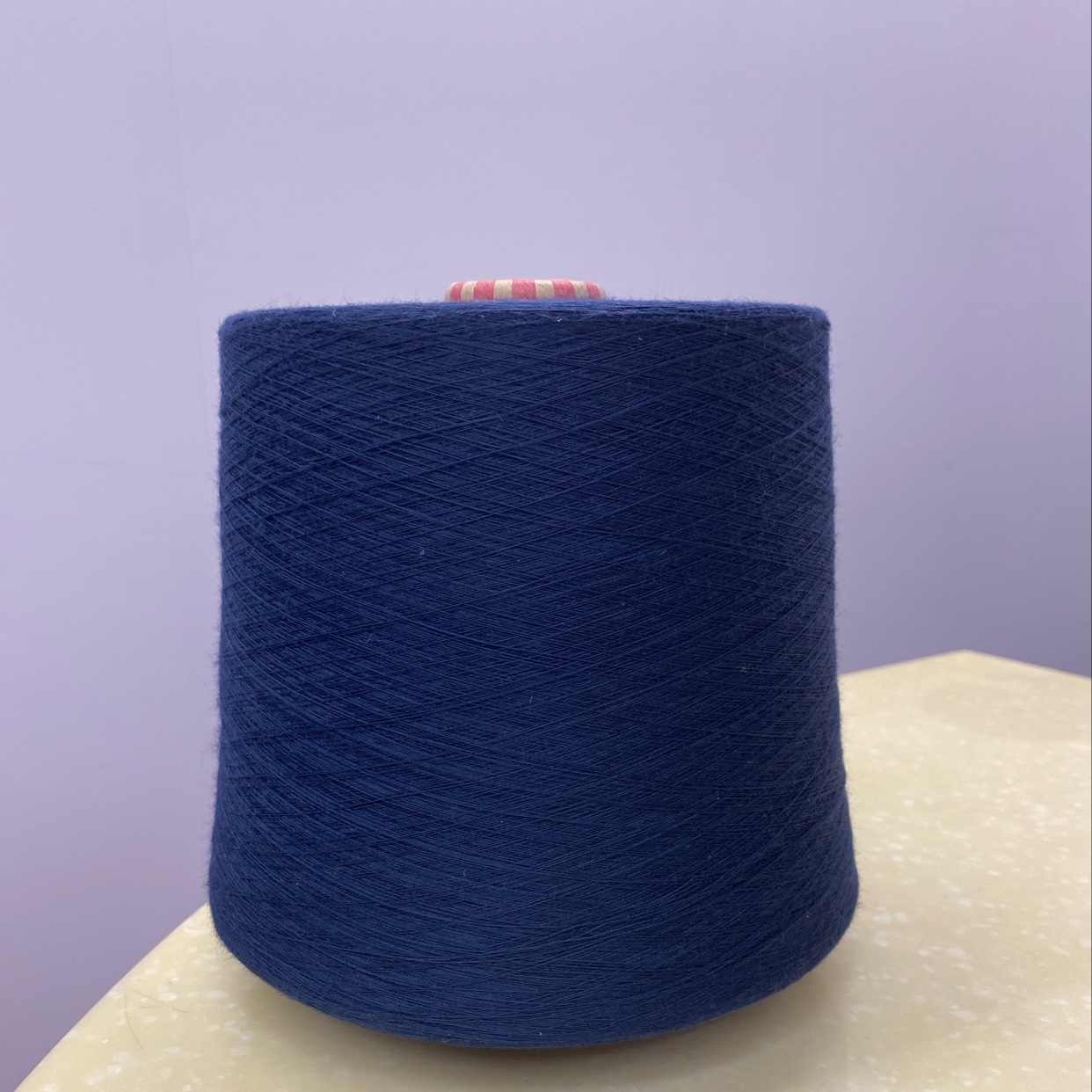 21-count - 32-count colored polyester yarn: mid-length blue cotton yarn