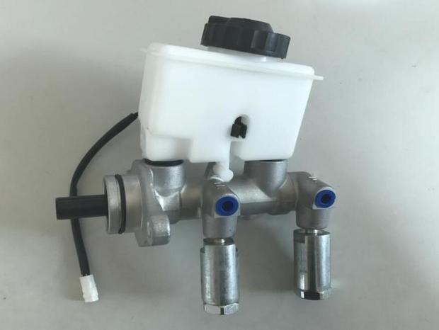 Ok201-43-440 BrakeMasterCylinder for KIA Hyundai BrakeMasterCylinder