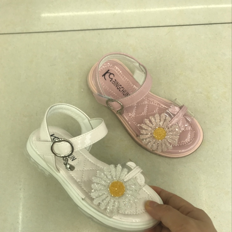 女凉鞋