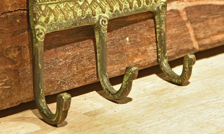 手工三钩单鹿挂钩玄关壁挂墙壁上金属创意挂衣钩印度进口产品图