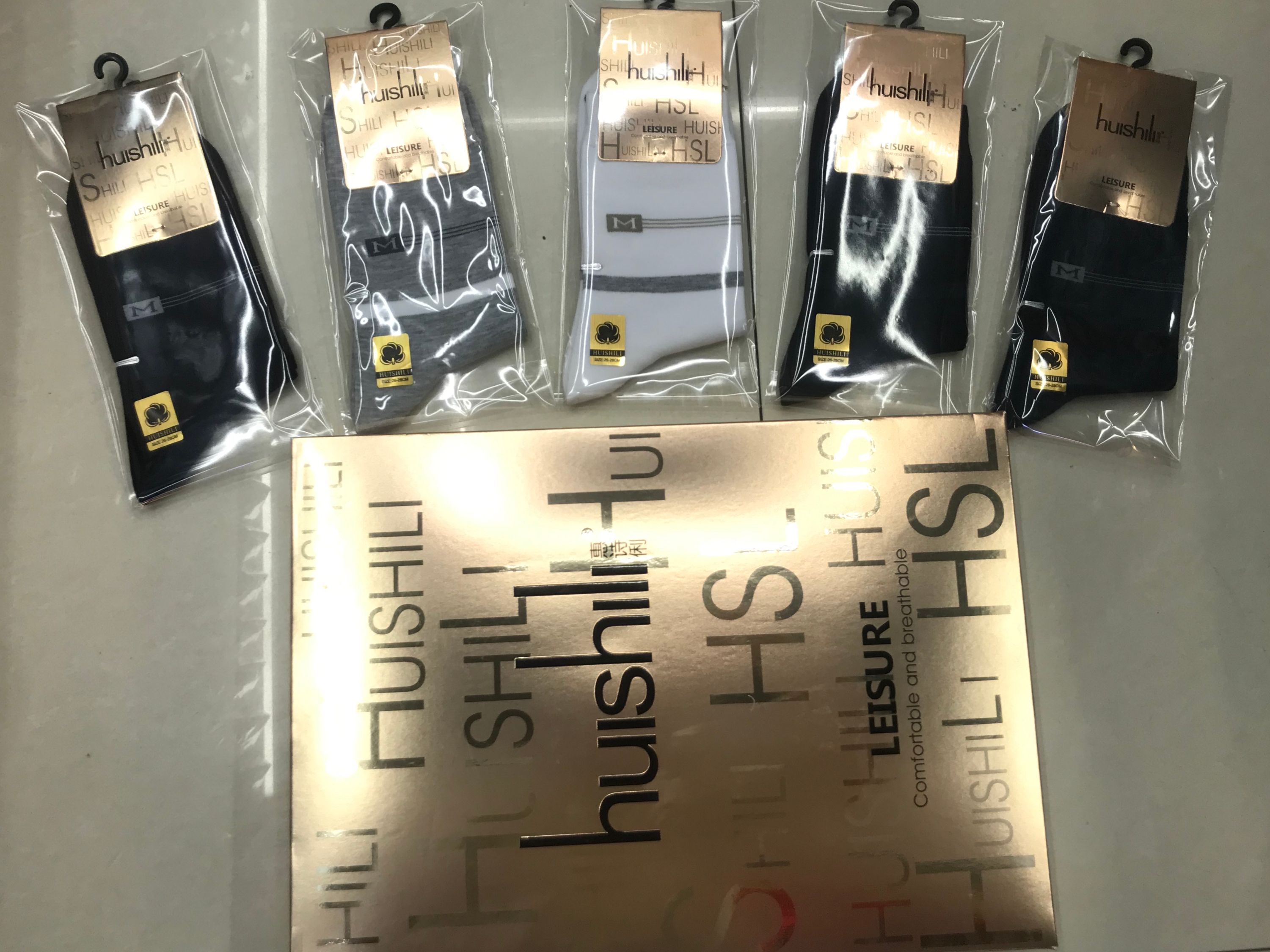 Huishili Men's Socks 2020 New Autumn and Winter thick high-waisted casual sports socks High top factory direct sales box men's socks detail image 1
