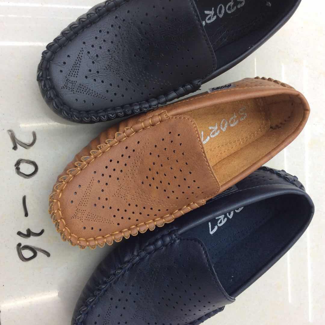 小皮鞋