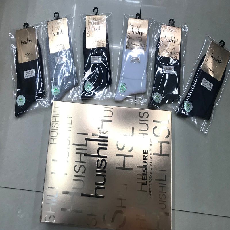 Huishili combed cotton men's Socks 2020 new Autumn and winter thick mid-waist loose-fitting casual sports socks factory direct sales detail image 1