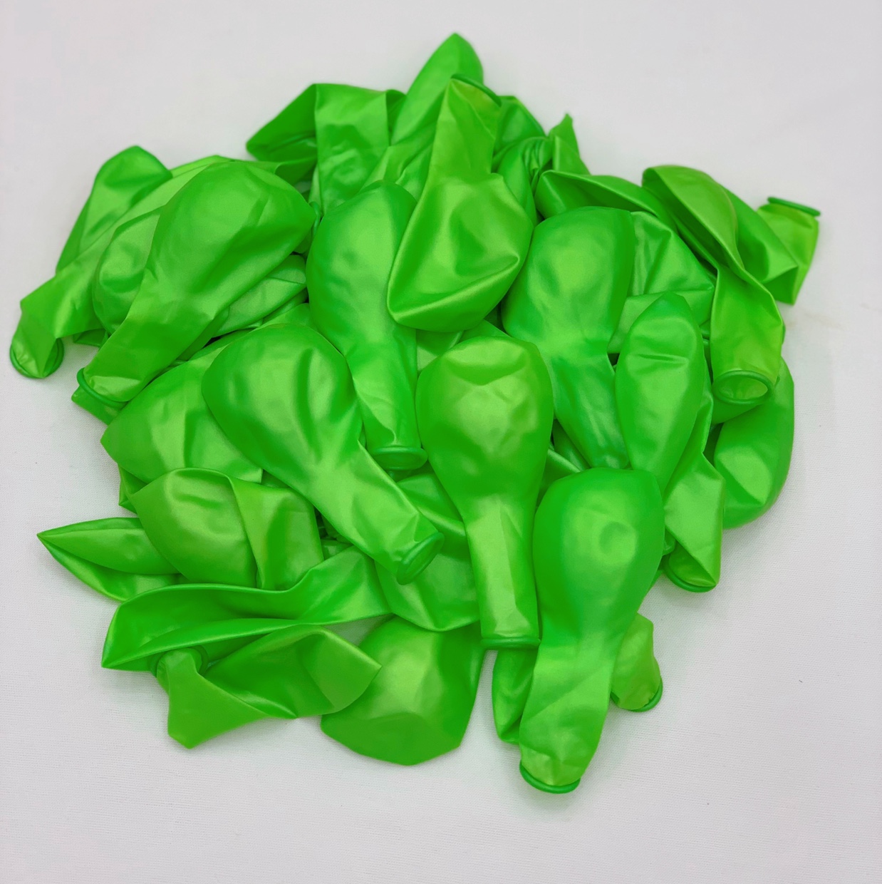 Balloons are suitable for festivals, weddings, scene decoration, and children's educational inflatable toys details Picture