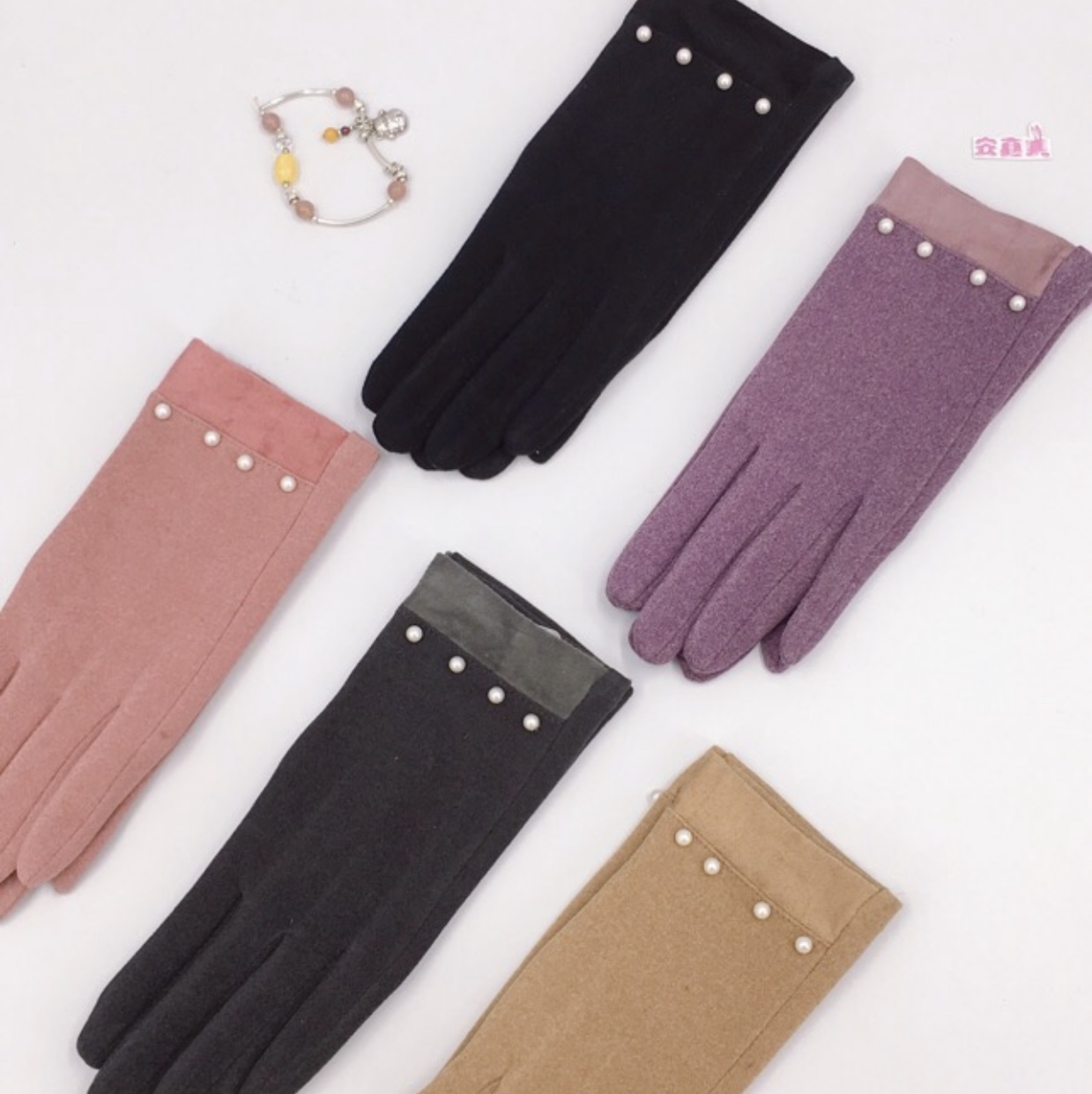 Factory direct sales of women's double-sided German velvet touch screen casual and fashionable gloves