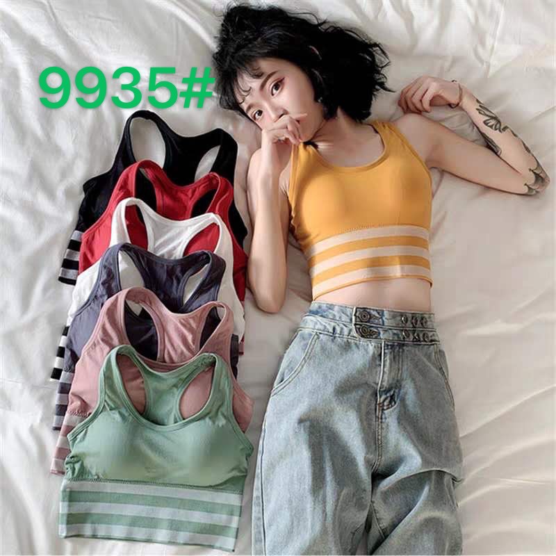 Seamless Bra 001 thumbnail