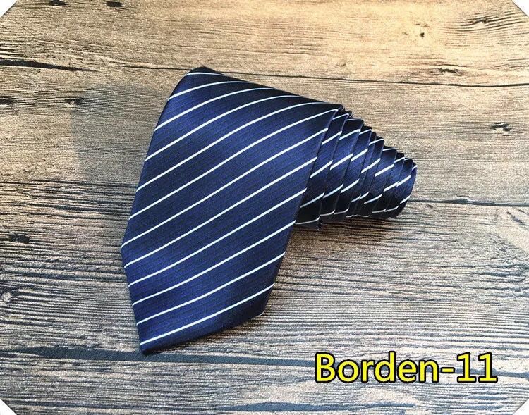 Printed business casual tie Application Scenario