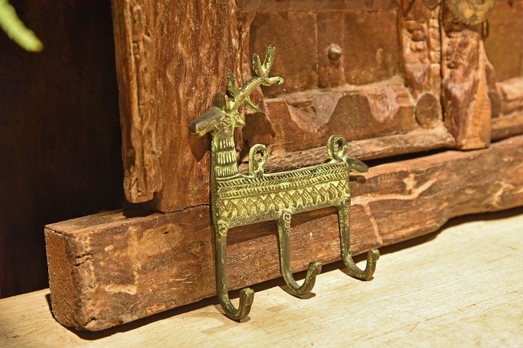 手工三钩单鹿挂钩玄关壁挂墙壁上金属创意挂衣钩印度进口详情图1