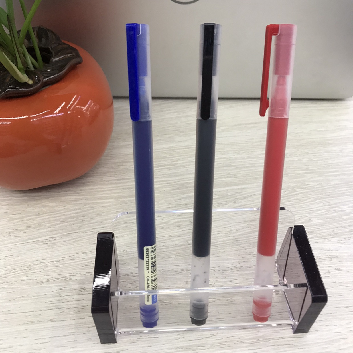 Super write neutral pen Super large capacity quick drying pen