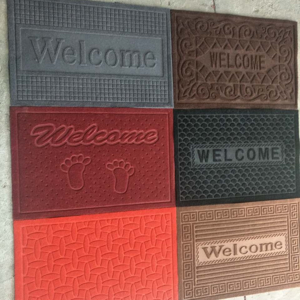 2023 new factory direct sales 37*57 brushed floor mat thumbnail