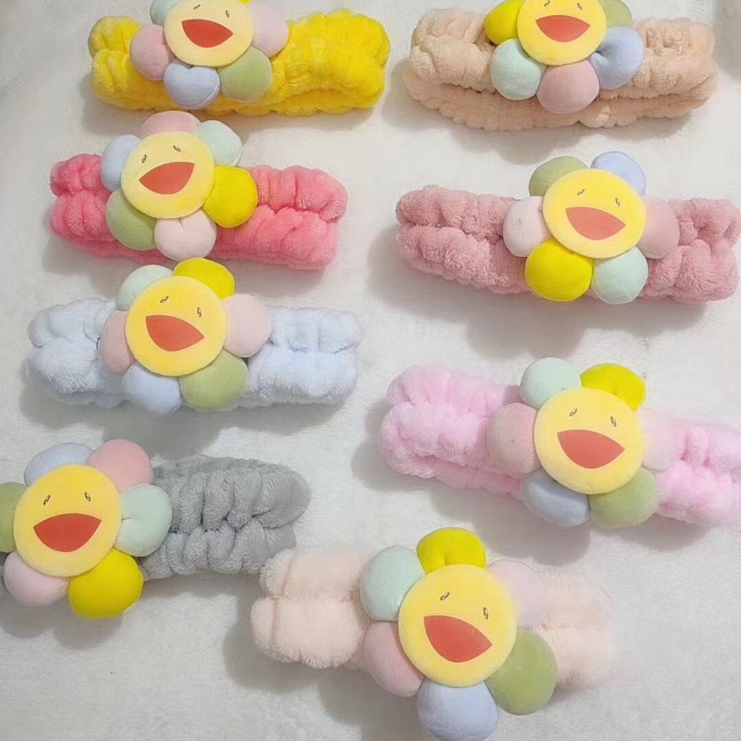 Plum blossom hair band