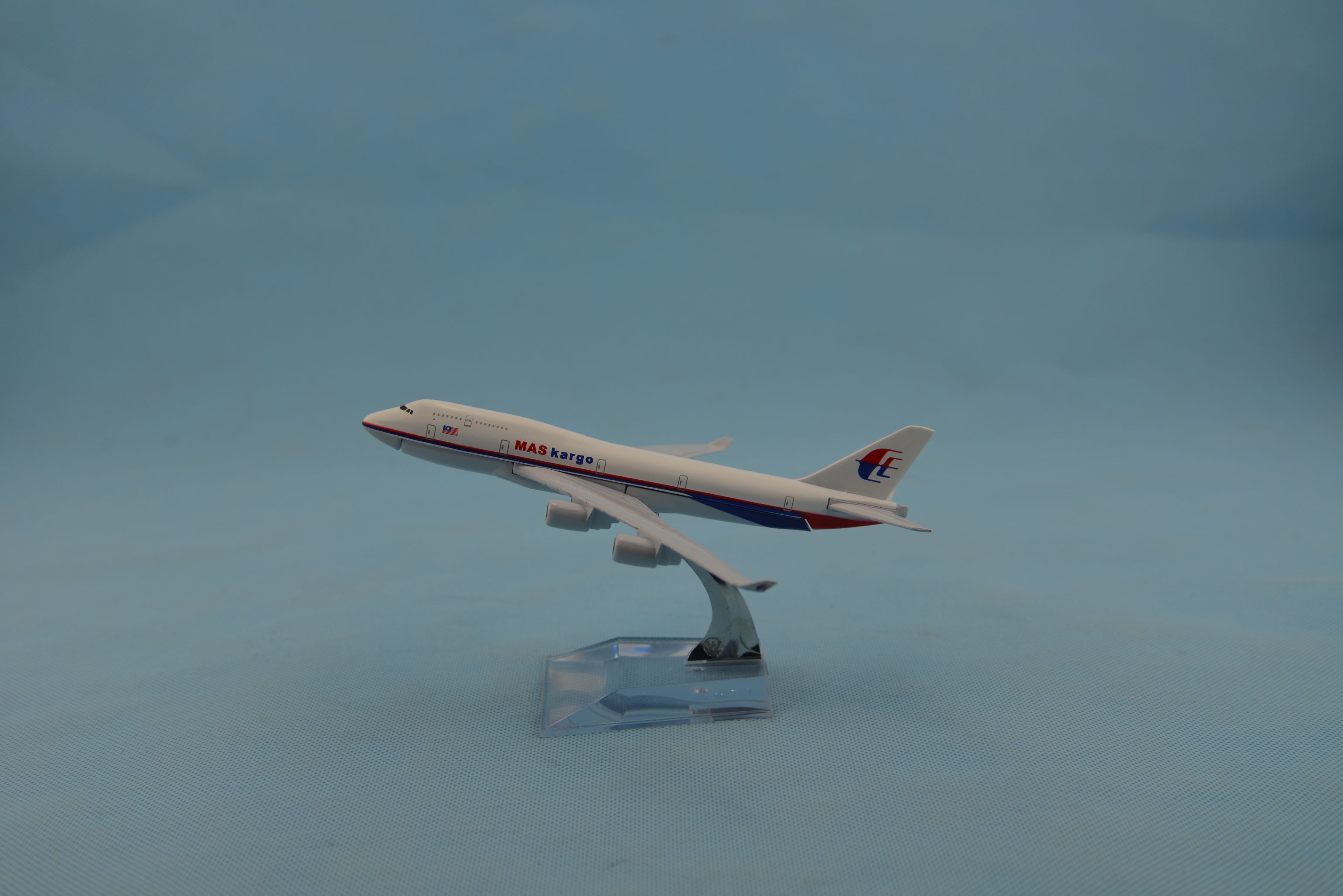 金属飞机模型（马来西亚航空B747-400货运）飞机模型合金飞机模型详情图1