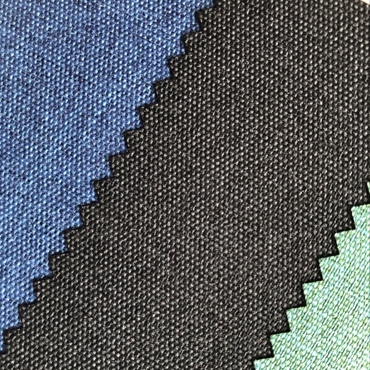 Factory direct sales of hot-selling new toothpick cloth pvc Oxford cloth fine three-ply, toothpick patterned Oxford cloth bags and handbags jacquard fabric leather, large stock of various high and medium-grade bag fabrics details Picture