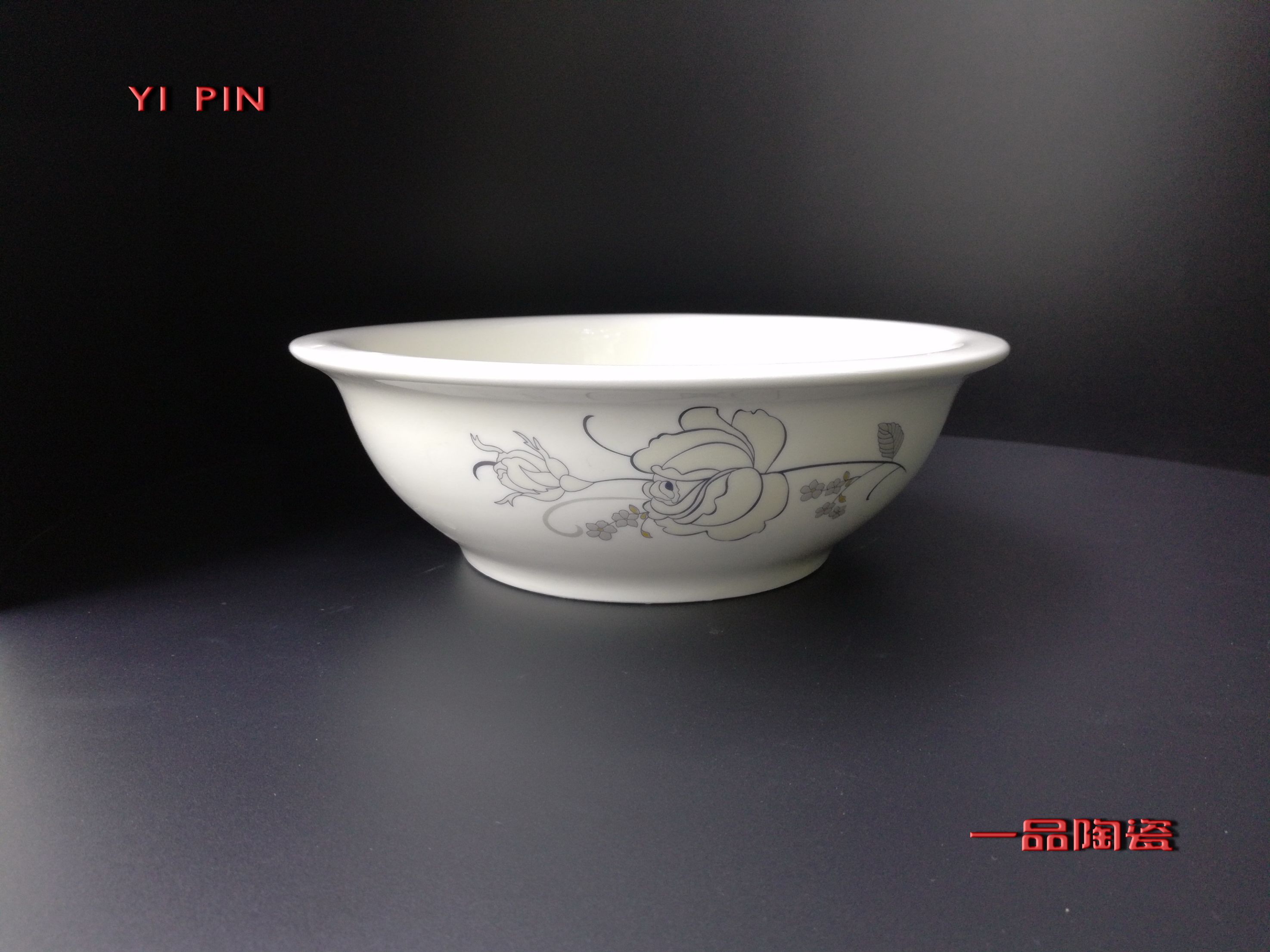 9 Inch Ceramic Soup Pot Soup Bowl Cutlery