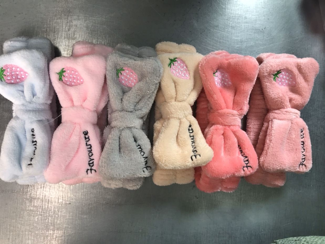 Strawberry hair band