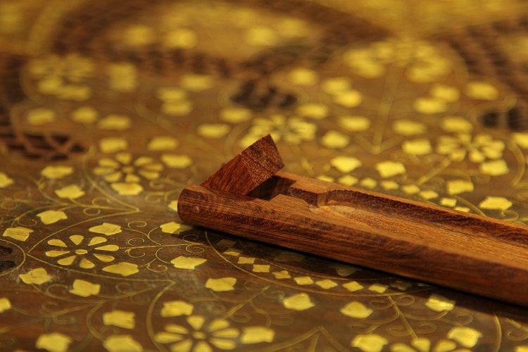 Adjustable rosewood scented board imported from India, handcrafted Specification image