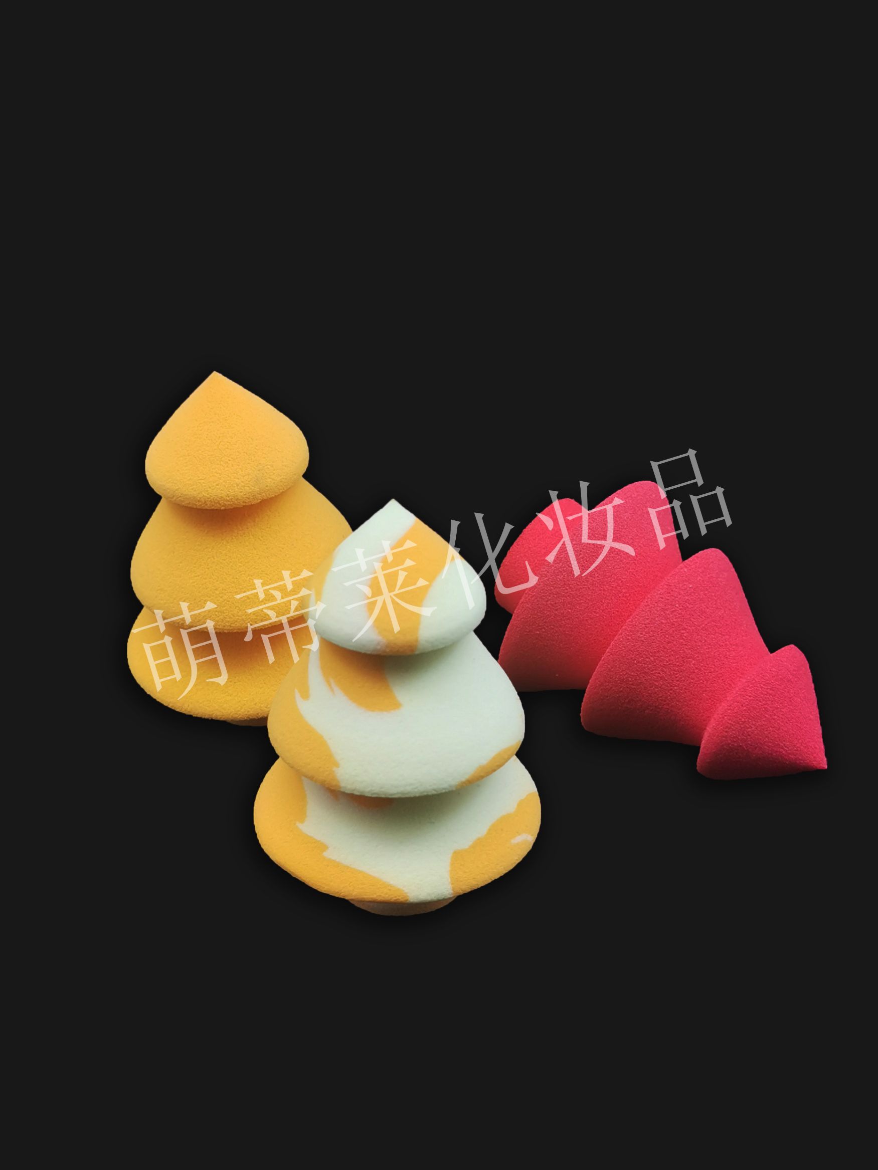 Hydrophilic non-latex Christmas tree mite-cut powder puff water enlarged 40*60mm Christmas tree monochrome powder puff thumbnail