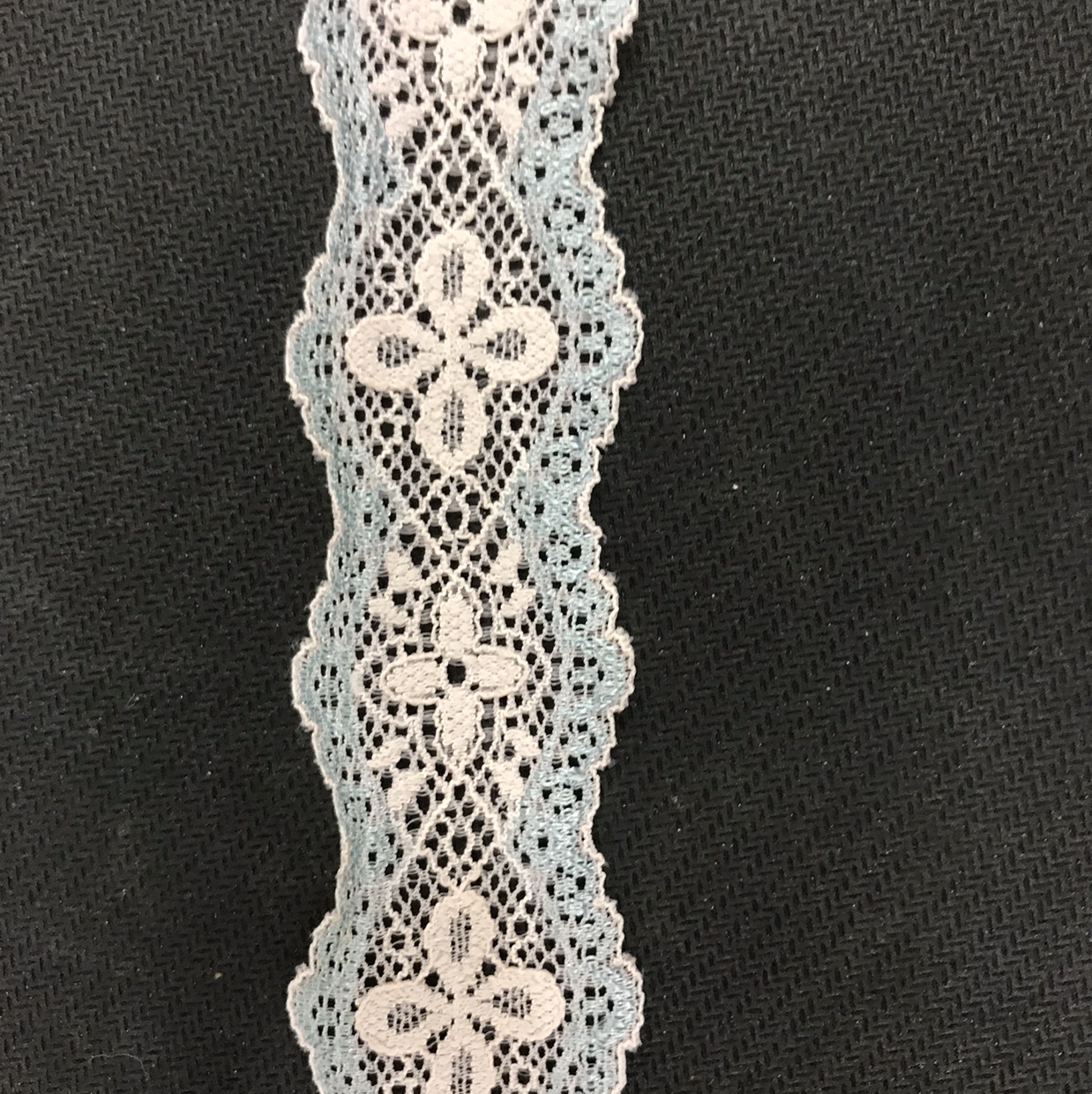066 Lace thumbnail