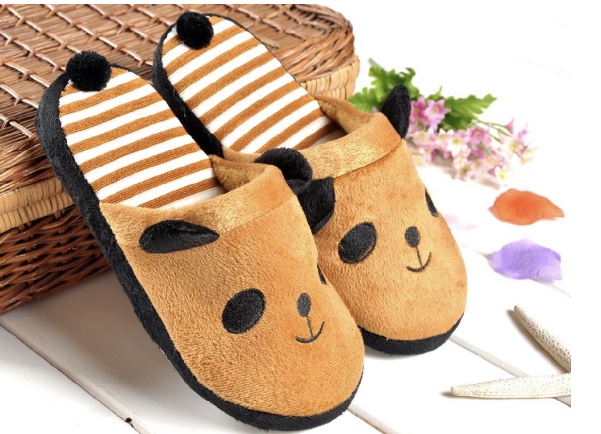 Creative cartoon panda winter women's indoor home soft-soled cotton slippers are anti-slip and silent Item Picture