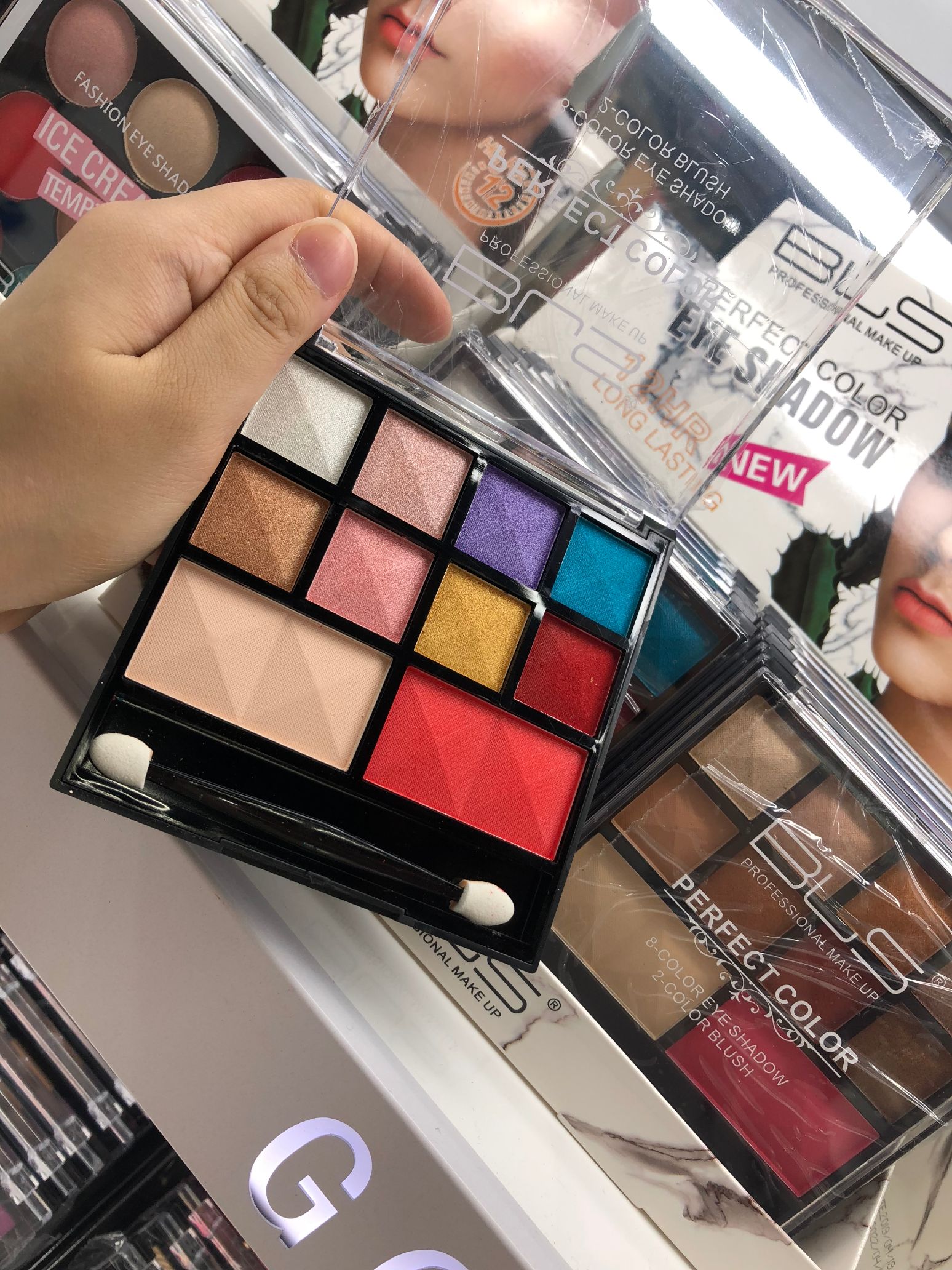 12 color make-up box eye shadow blush make-up powder pearlescent matte color