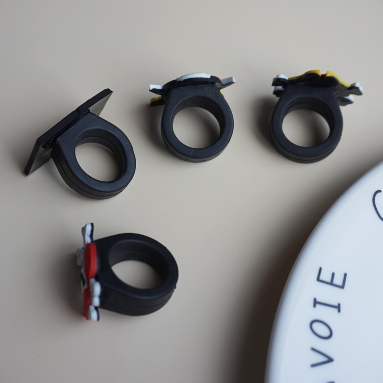 Cartoon PVC soft rubber ring for children Application Scenario