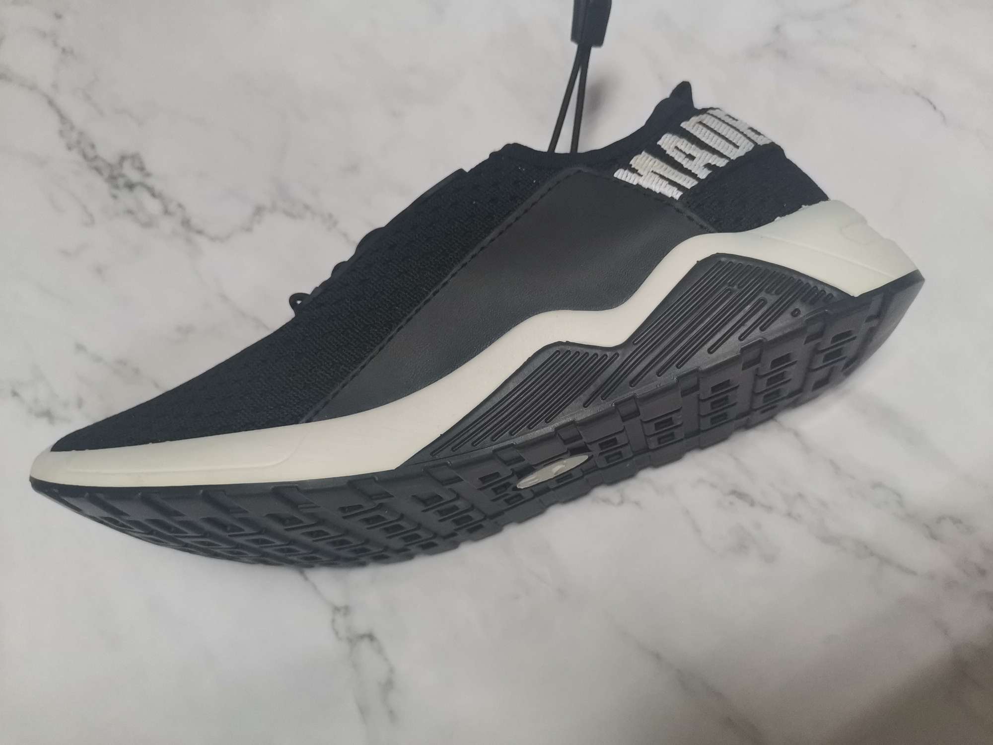 Best-selling export shoes -127 Customized wholesale Surplus export shoes