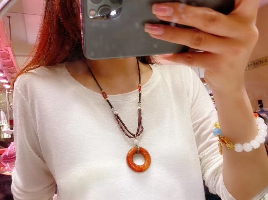 幸福甜甜圈 冰种红翡翠福环儿项链 水头十足 搭配设计款项链绳