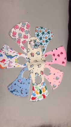 Star Children print mask thumbnail