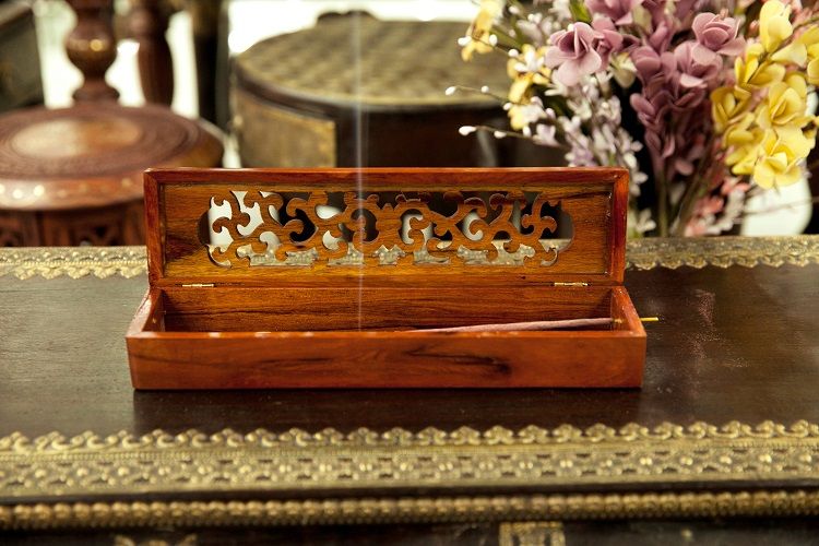Grass rosewood incense box Application Scenario