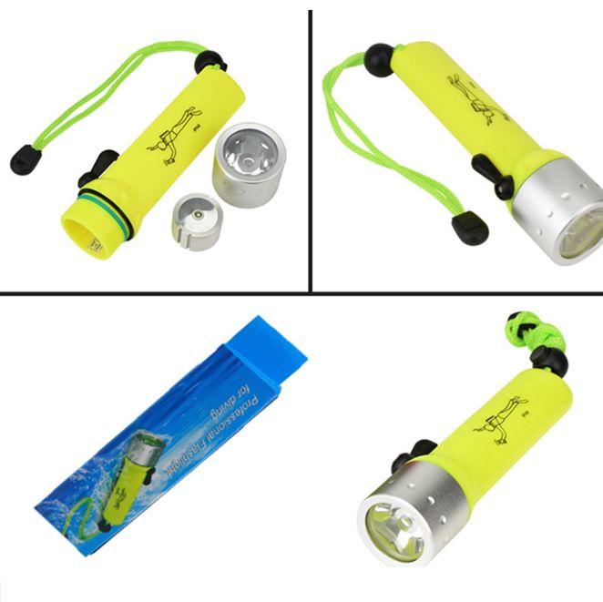 潜水灯手电筒 强光LED手电筒 塑料防水手电筒 4节五号电池详情图2