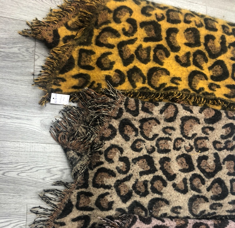 Network Red Explosive Leopard Print Diagonal Long Scarf 2023 Foreign Trade