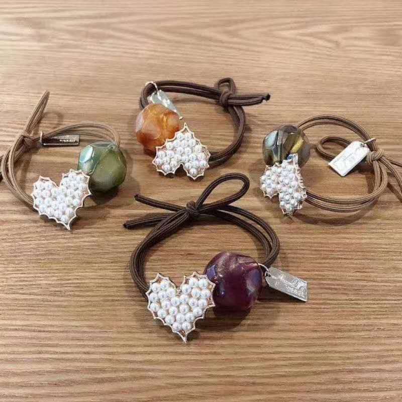 Pearl peach star square bead thumbnail