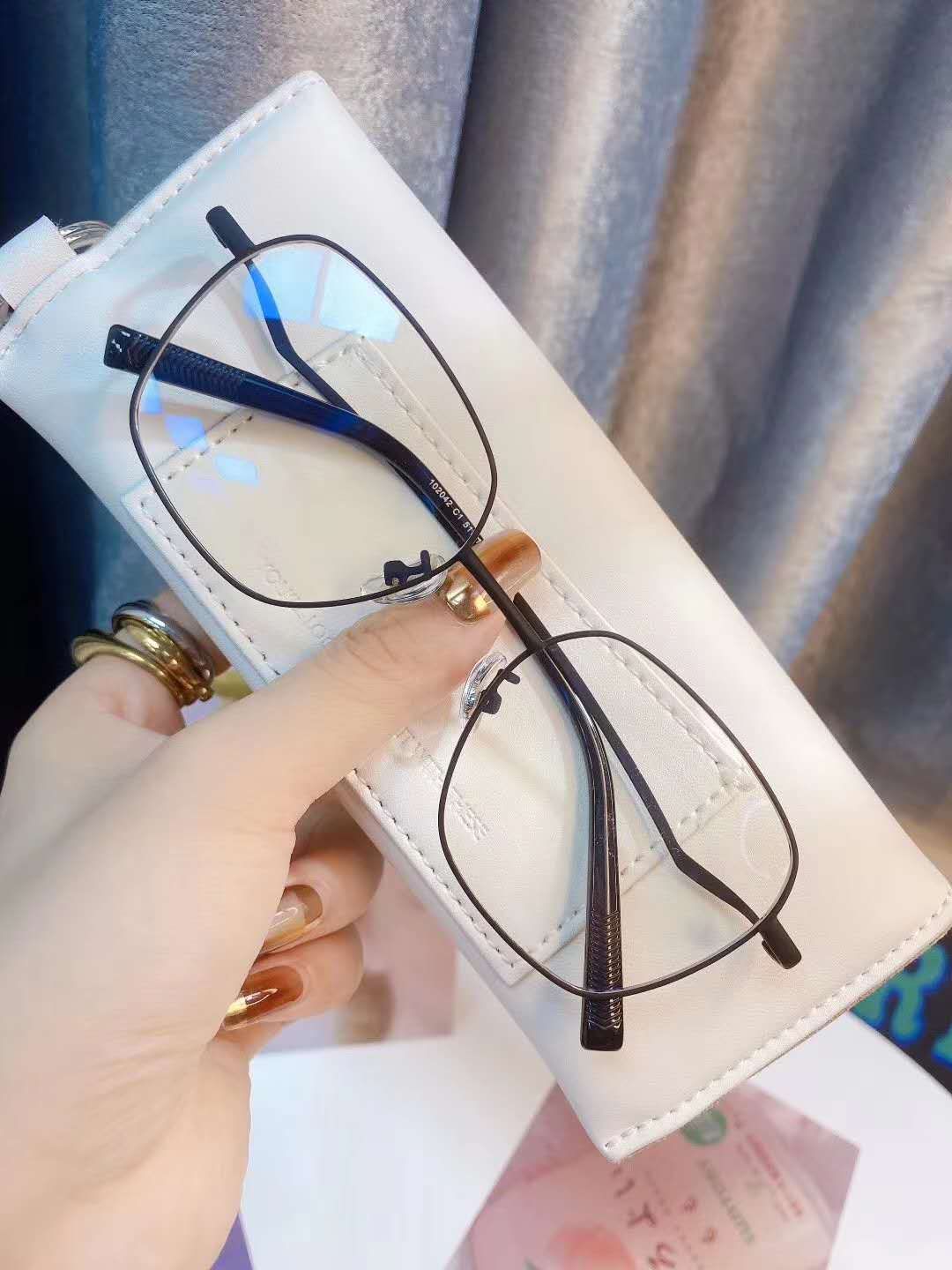 Frames from an optician's specialty store 2