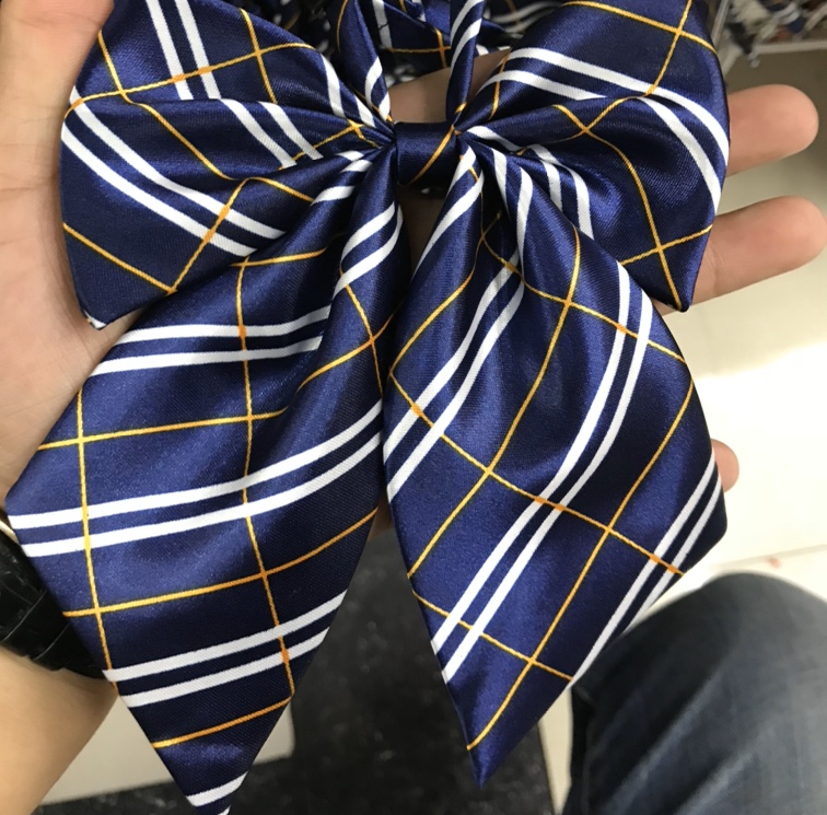 "Flower Collar 4 details Picture