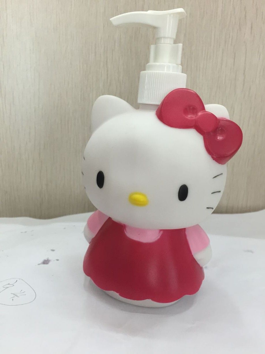 Bath lotion bottle Hand sanitizer bottle Kitten thumbnail