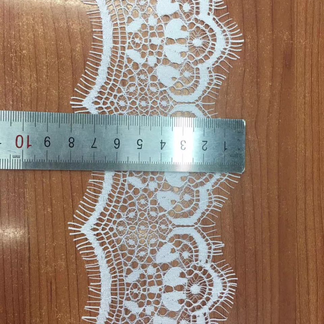الرموش details Picture