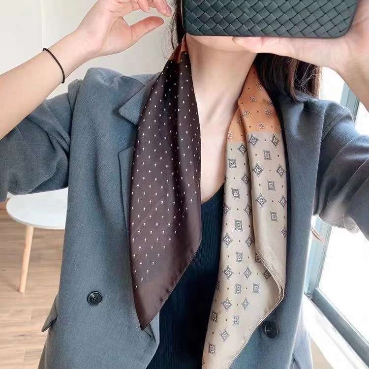 Women's Imitation Silk 70 Silk Square Scarf Fashion Trend All Seasons Available Item Picture