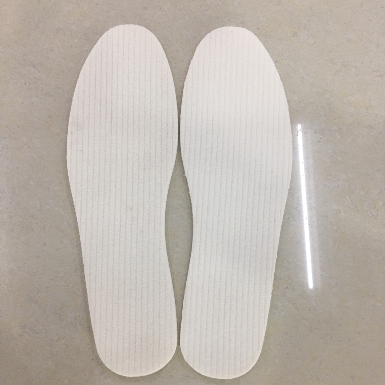 Vertical Strip Plush Insole