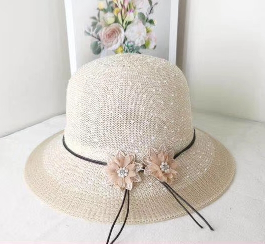 Two cut flower knitted cap thumbnail