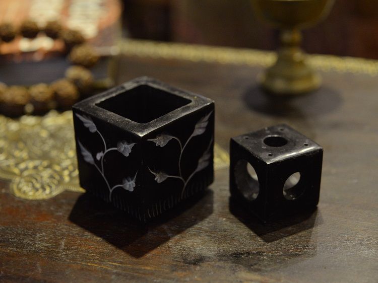 Black soapstone candlestick incense burner Specification image