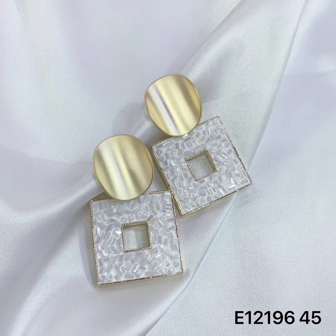 Earrings 2020 new fashion Korean temperament web celebrity joker 925 sterling silver earrings senior tassel long earrings female thumbnail