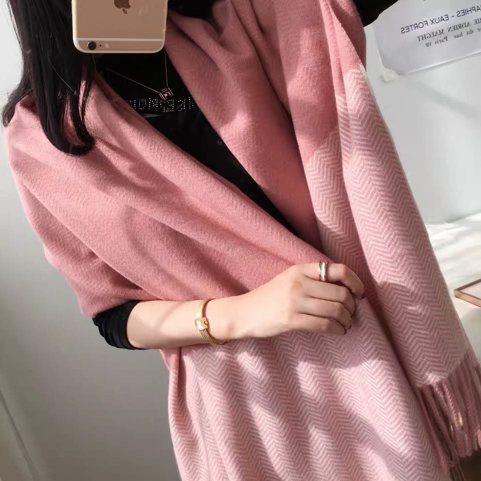 学院风流苏短款