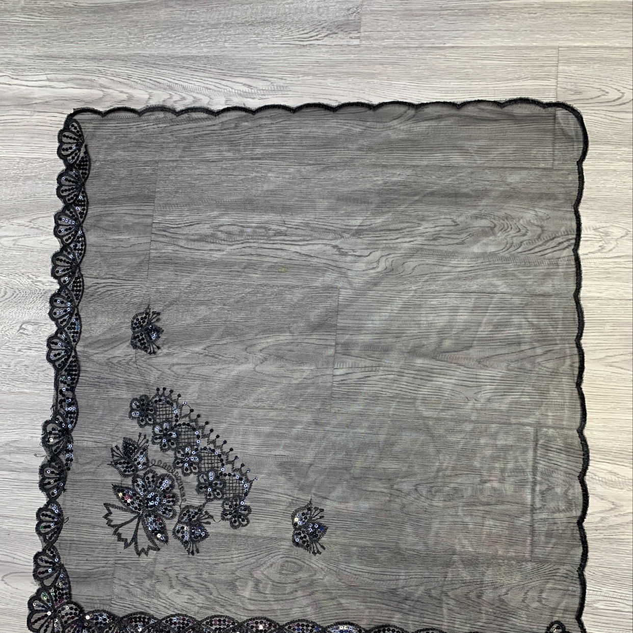 kerchief thumbnail